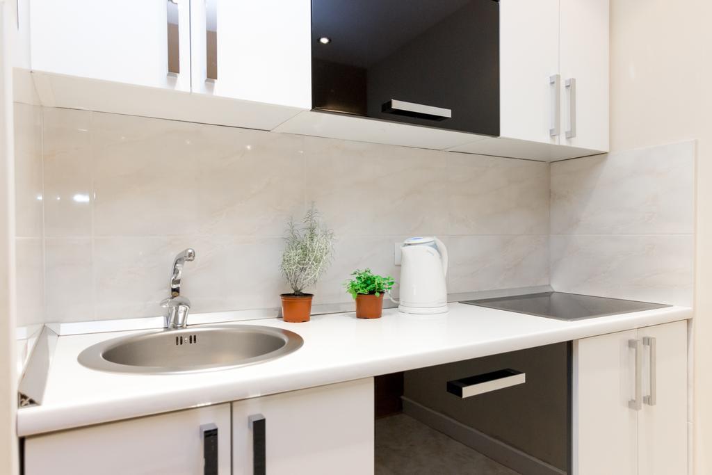 Slavija Square Apartments Belgrado Habitación foto